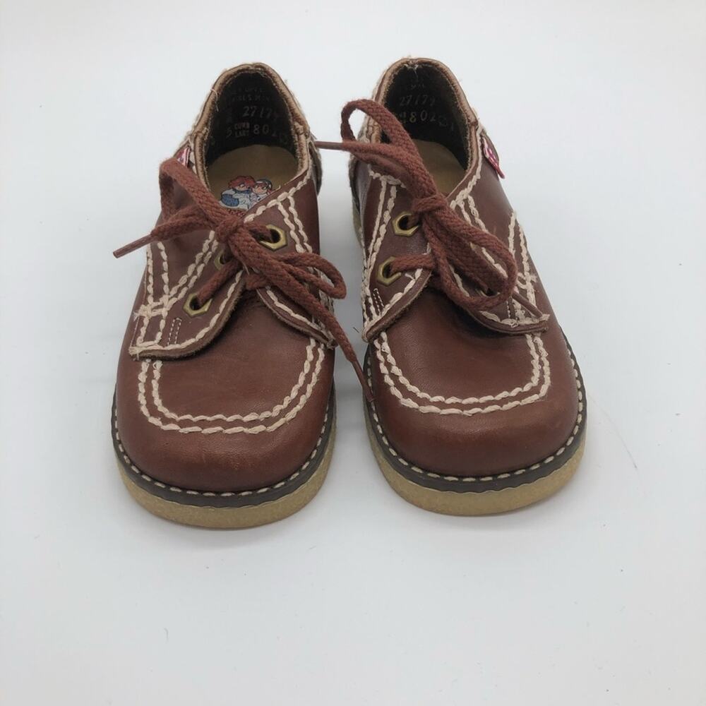 Vintage Raggedy Ann & Andy Shoes, Size 8.5 Toddler. In excellent condition!